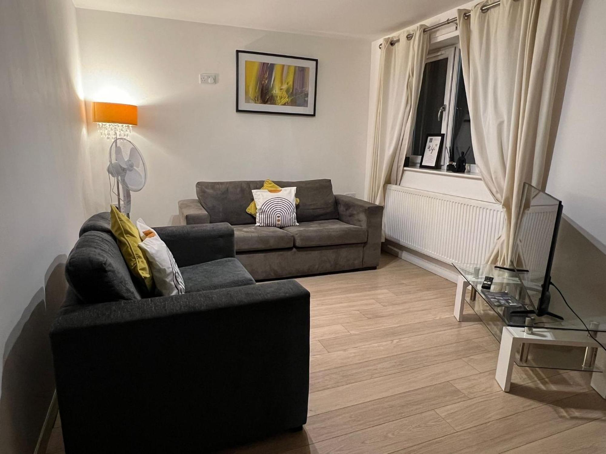 Walnut Apartments 斯肯索普 外观 照片